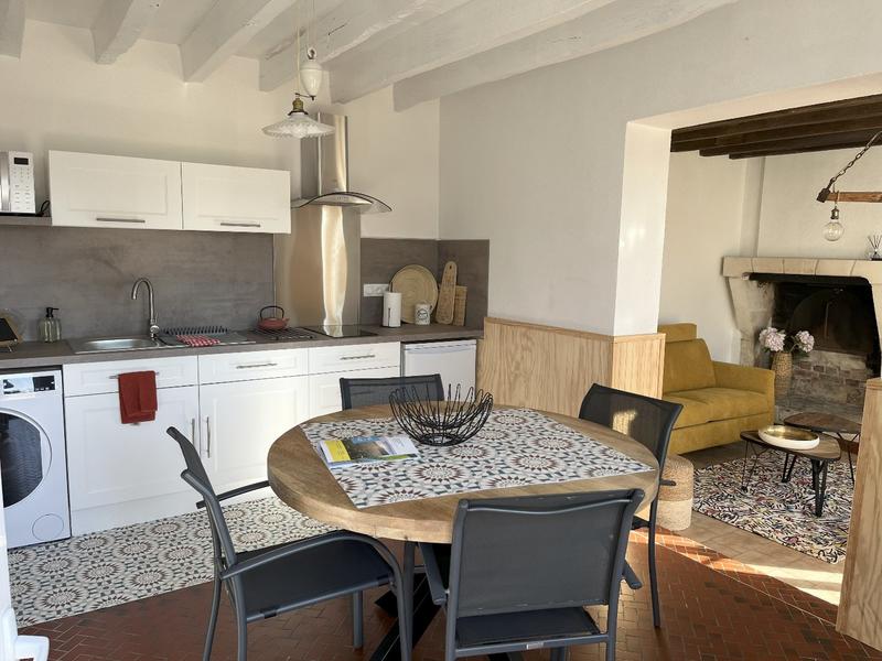 Maison - 270 m² - 10 pièces