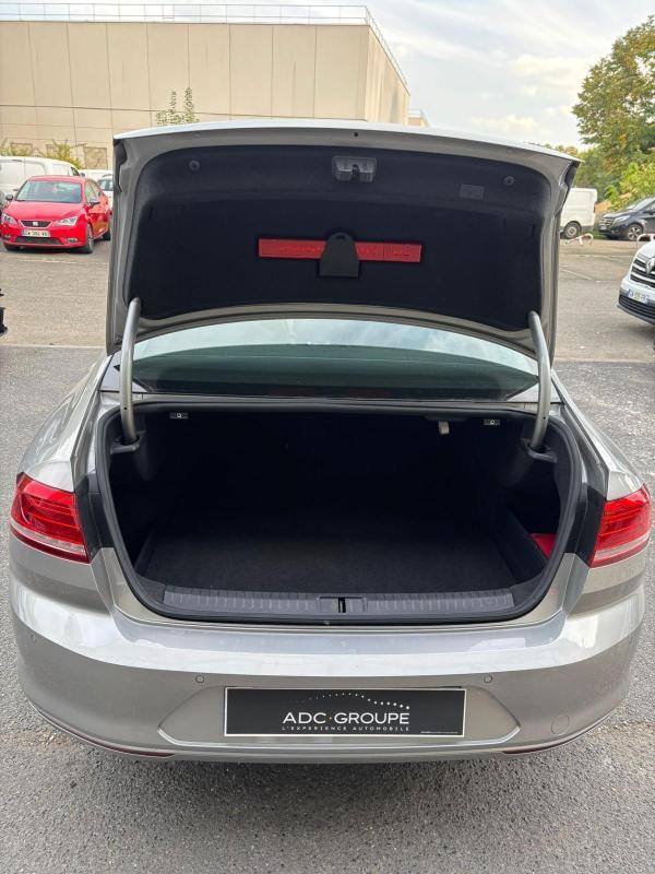 Volkswagen Passat Berline 1.4 Tsi 16v Bmt Dsg7 150 cv Boîte auto