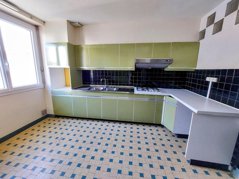 Maison - 153 m² - 7 pièces