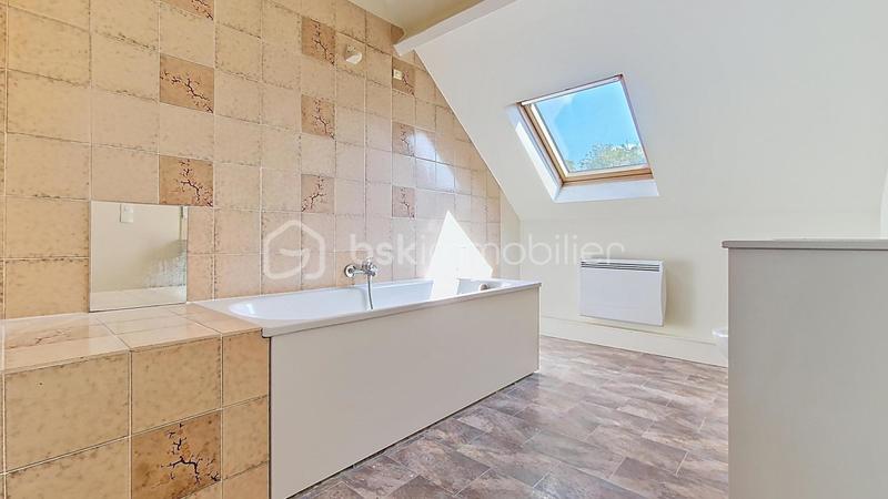 Maison - 113 m² - 6 pièces