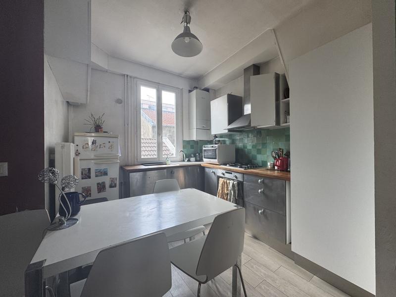 Appartement - 61 m² - 3 pièces