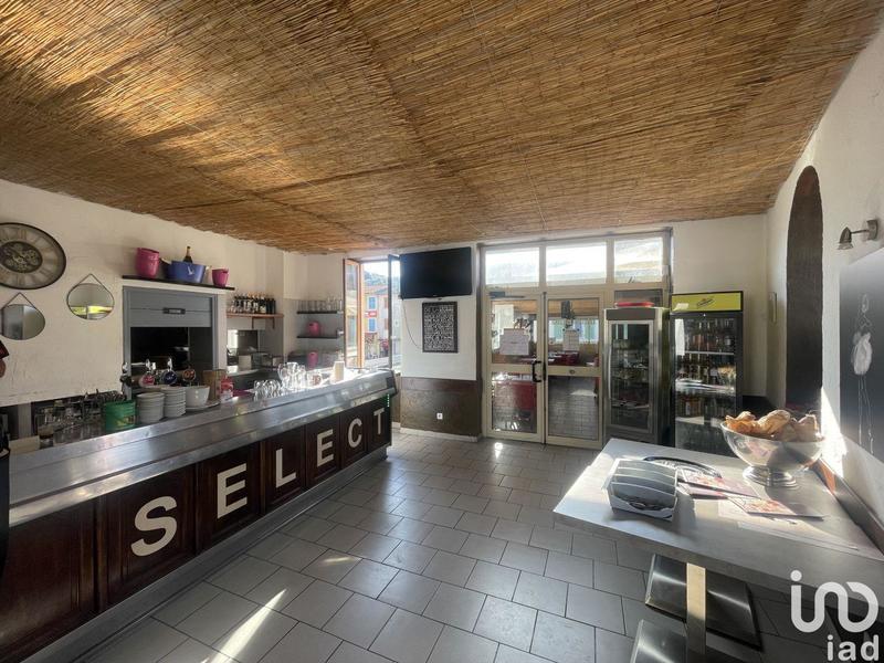 Local commercial - 120 m² - 3 pièces