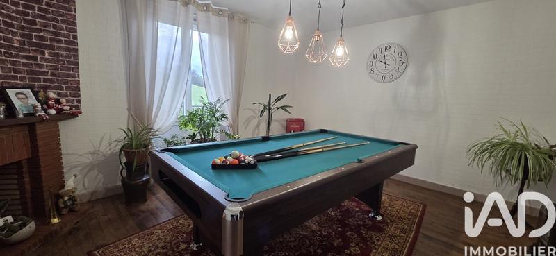 Maison - 232 m² - 9 pièces