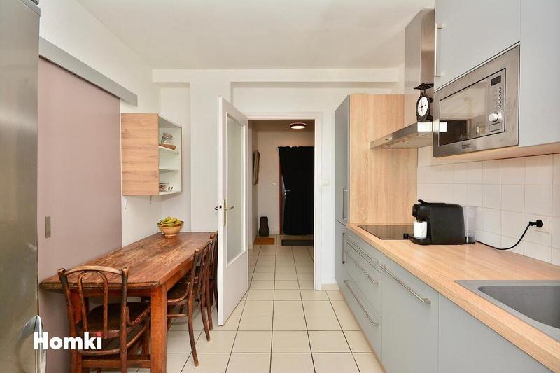 Appartement - 128 m² - 6 pièces