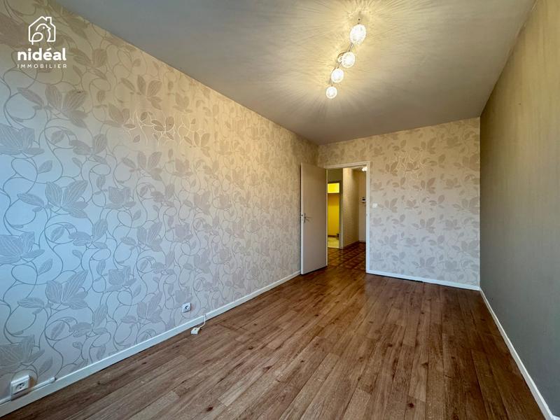 Appartement - 112 m² - 5 pièces