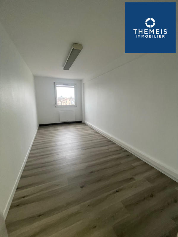 Bureau - 56 m² - 2 pièces