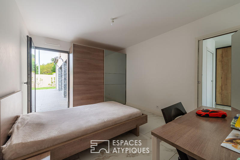 Maison - 213 m² - 8 pièces