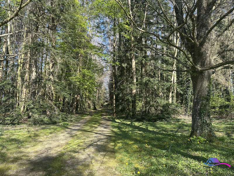 Maison - 160 m² - 8 pièces