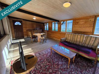 Maison - 93 m² - 5 pièces