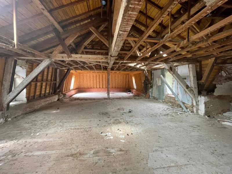 Demeure - 500 m² - 10 pièces