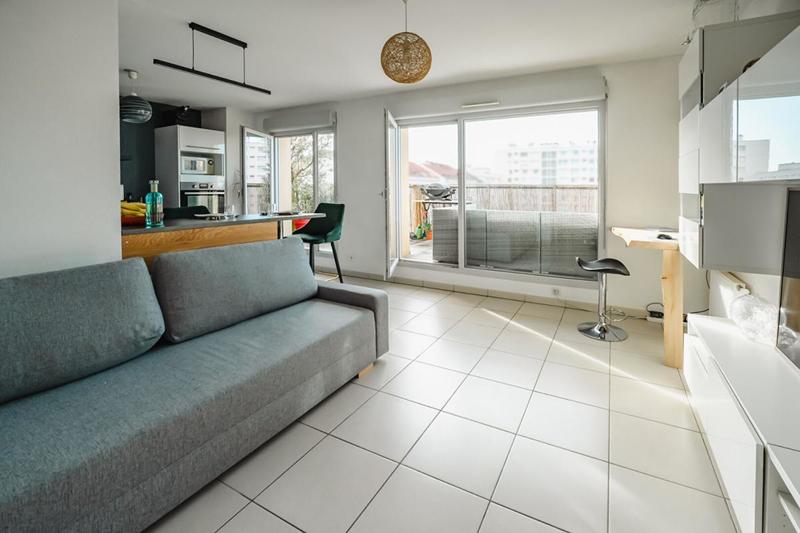 Appartement - 67 m² - 2 pièces