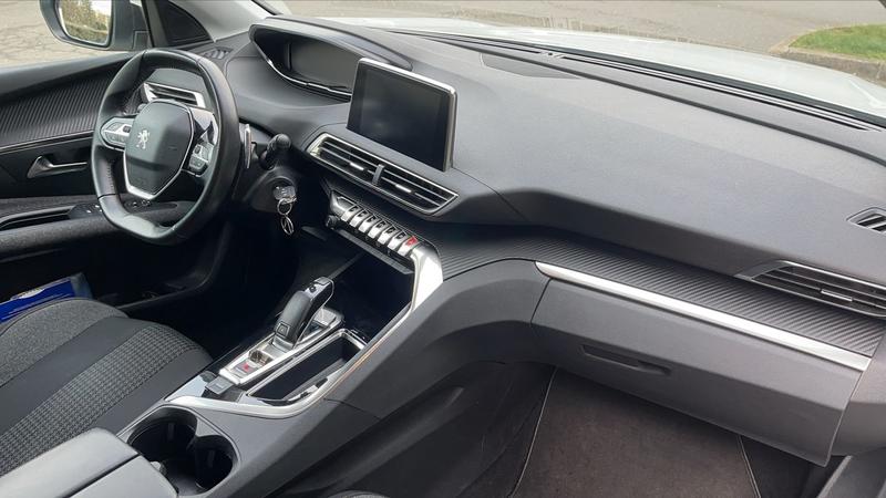 Peugeot 3008 1.5 BlueHDi 130 Eat8 Active