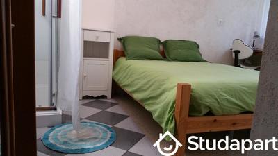 Chambre - 28 m² - 1 pièce