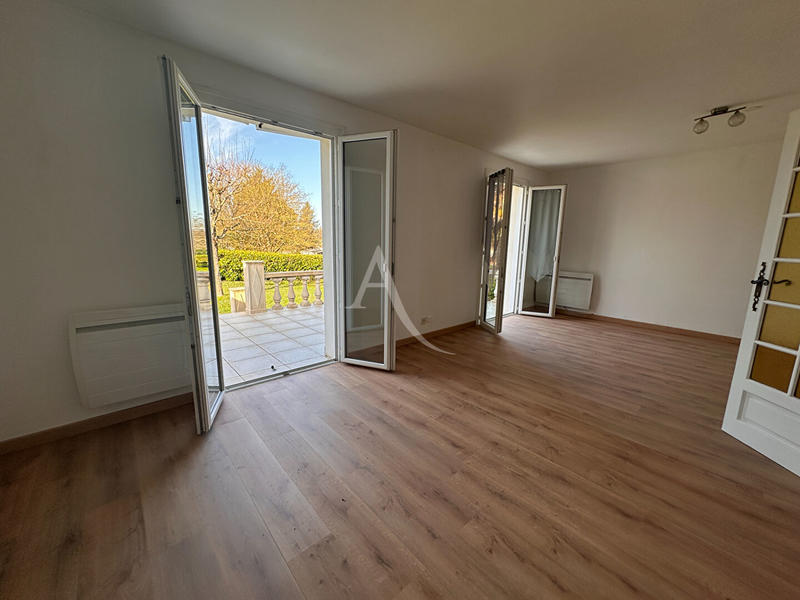 Maison - 102 m² - 5 pièces