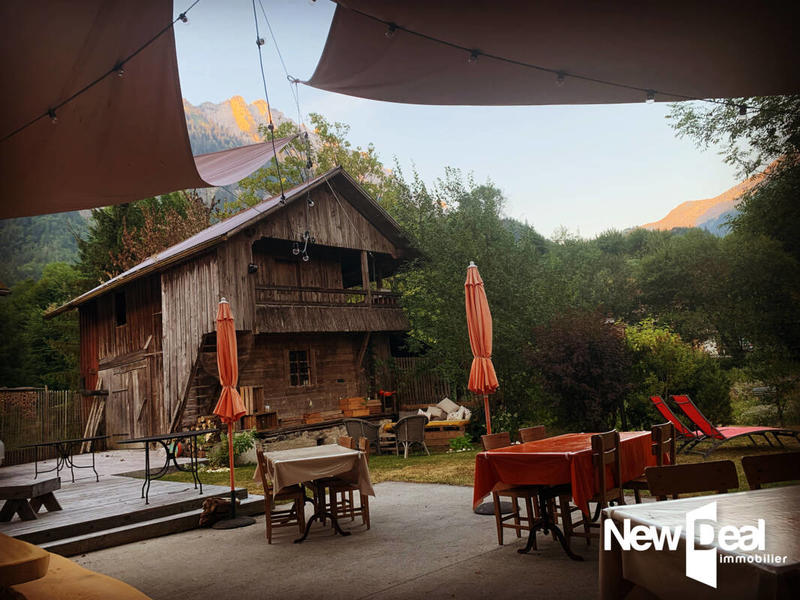 Gîte - 723 m² - 12 pièces