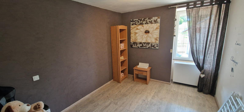 Maison - 240 m² - 7 pièces