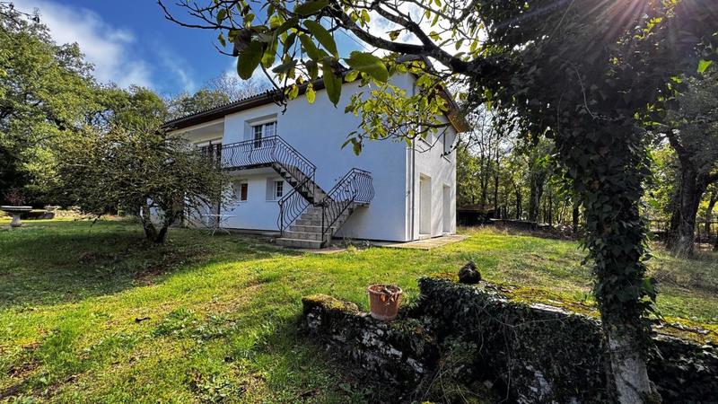 Maison - 121 m² - 5 pièces