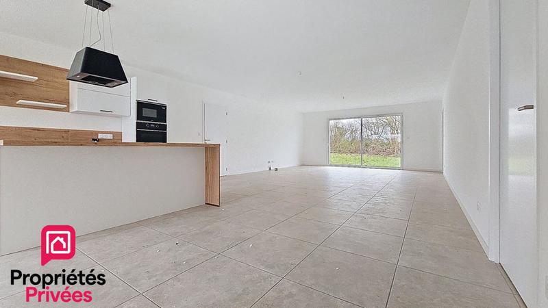 Maison - 140 m² - 5 pièces