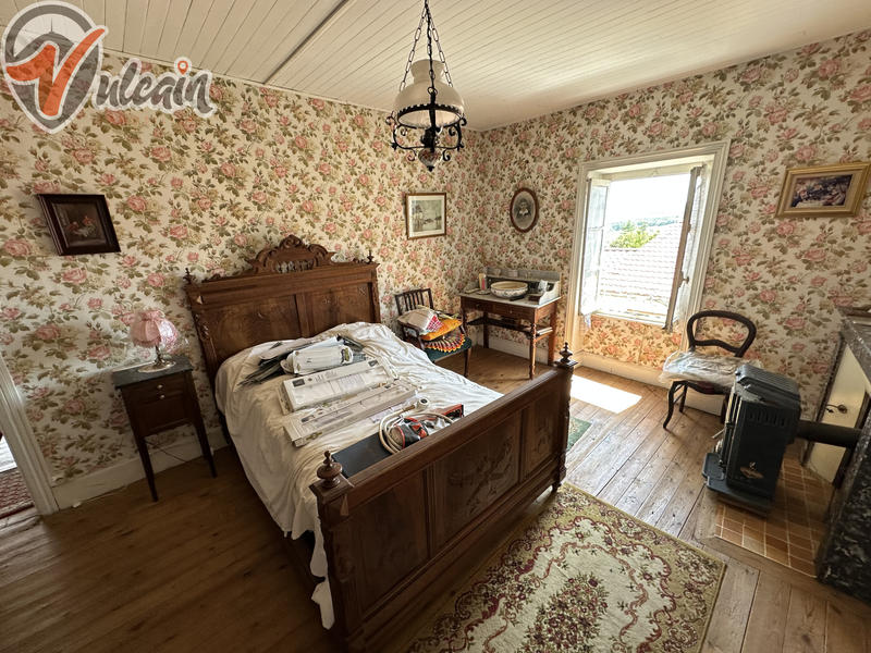 Maison - 91 m² - 4 pièces