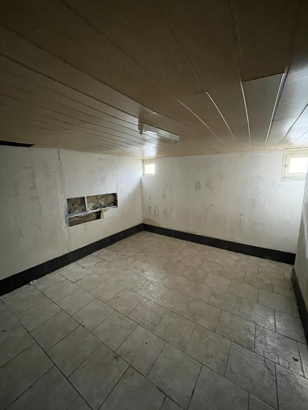 Maison - 94 m² - 5 pièces