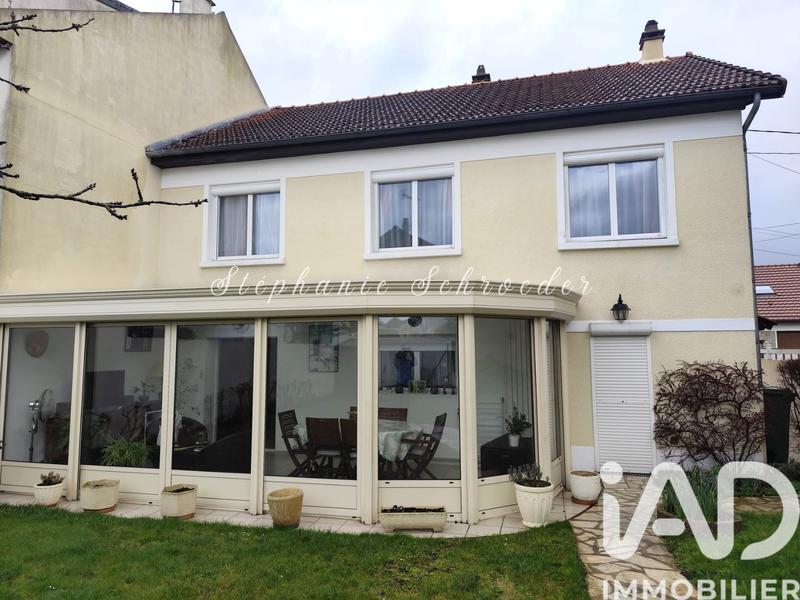 Maison - 125 m² - 5 pièces