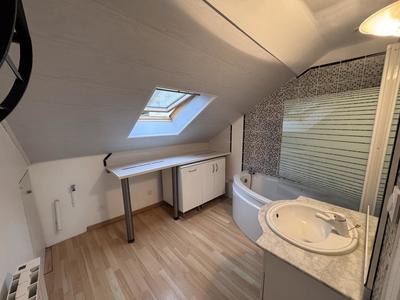 Appartement ancien - 55 m² - 2 pièces