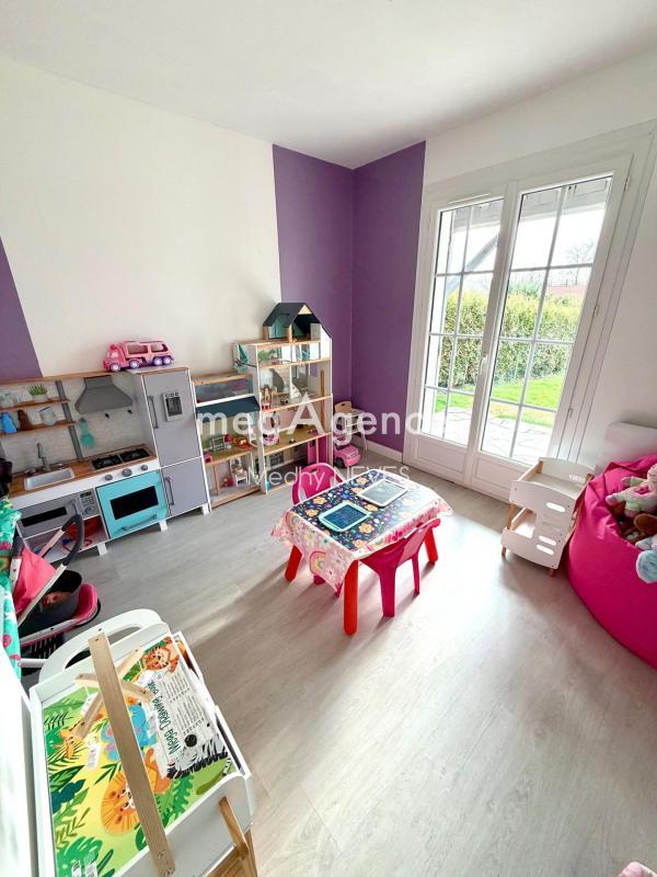 Maison - 110 m² - 4 pièces