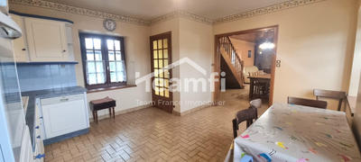 Maison - 85 m² - 4 pièces