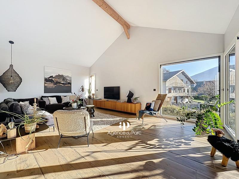 Maison - 178 m² - 6 pièces