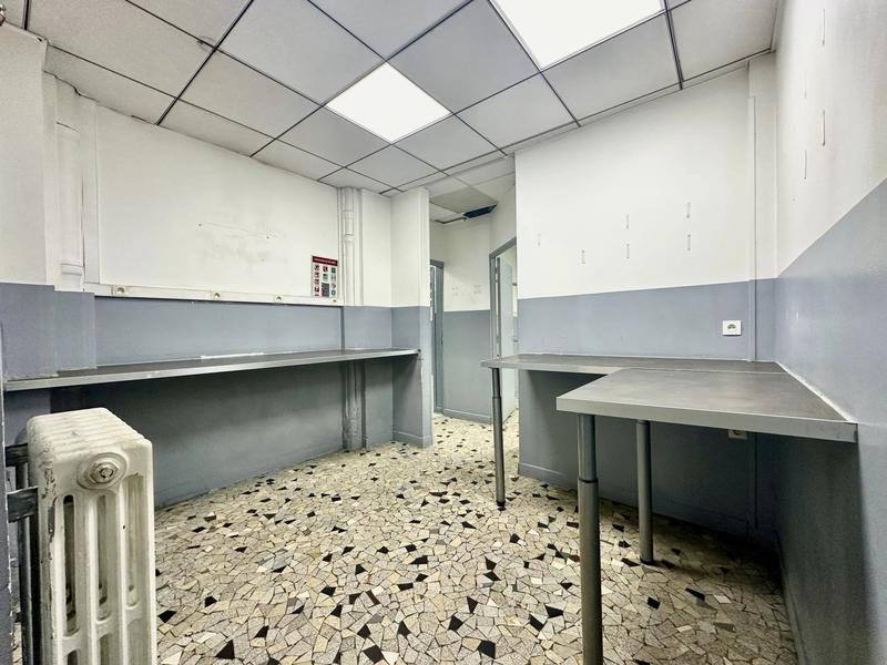 Bureau - 133 m² - 6 pièces