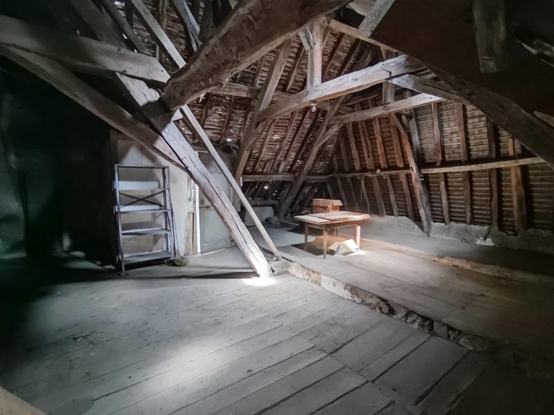 Appartement - 98 m² - 4 pièces