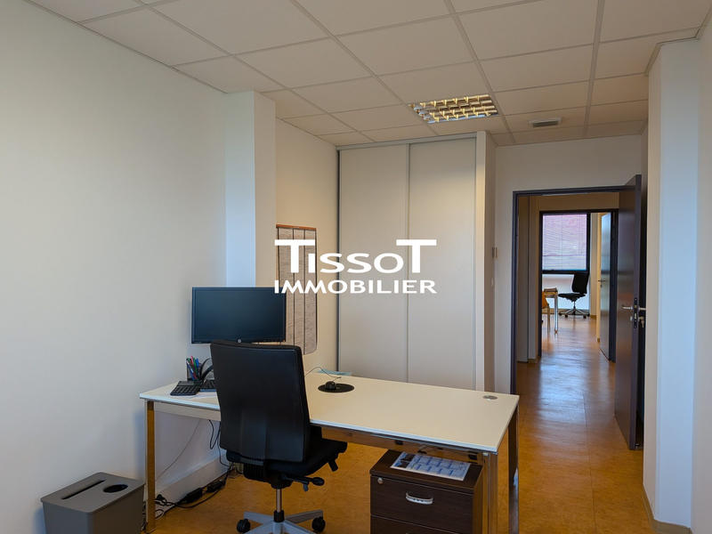 Bureau - 195 m²