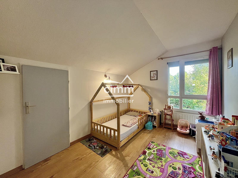 Maison - 91 m² - 5 pièces