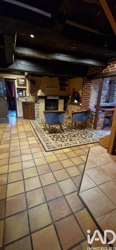 Maison - 241 m² - 8 pièces