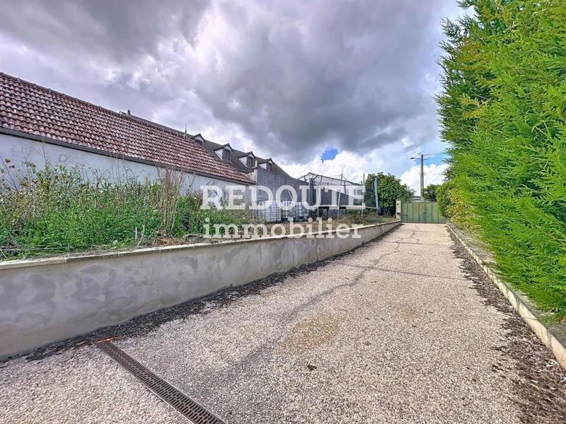 Maison - 199 m² - 7 pièces