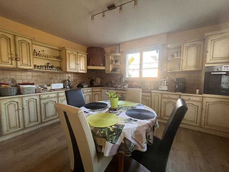 Maison - 152 m² - 7 pièces