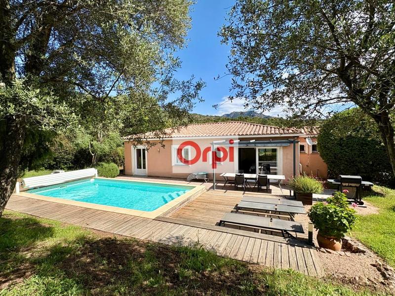 Villa - 232 m² - 11 pièces