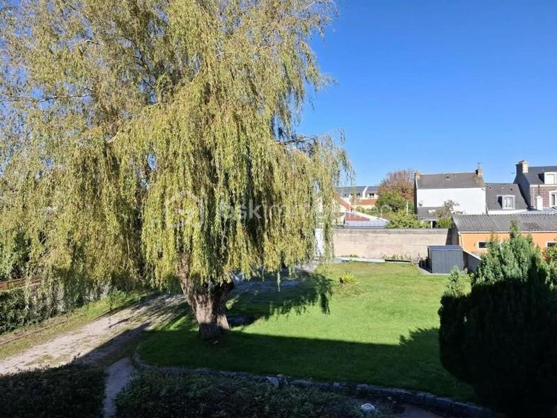 Pavillon - 180 m² - 6 pièces