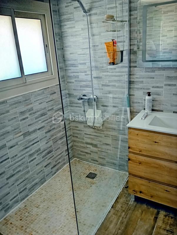 Maison traditionnelle - 133 m² - 6 pièces