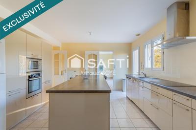 Maison - 173 m² - 7 pièces