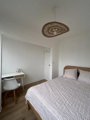 Chambre - 9 m² - 1 pièce