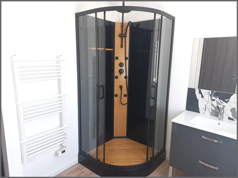 Appartement - 83 m² - 4 pièces