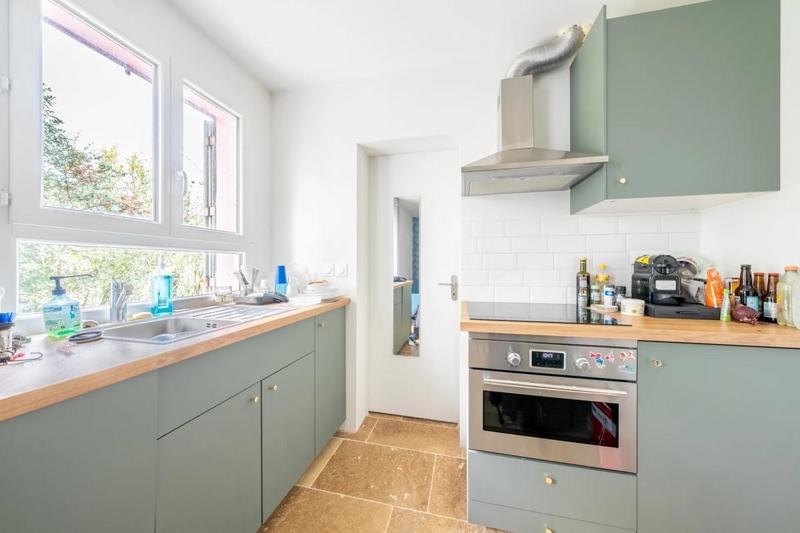 Maison - 90 m² - 5 pièces