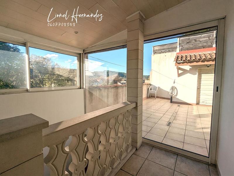 Maison - 136 m² - 6 pièces