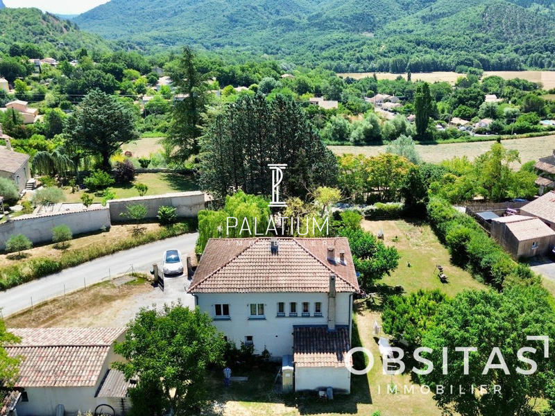 Maison - 153 m² - 6 pièces