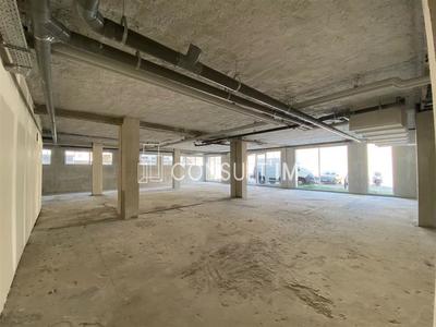 Local d'activité / Entrepôt - 347 m²