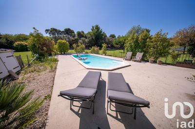 Maison - 261 m² - 6 pièces