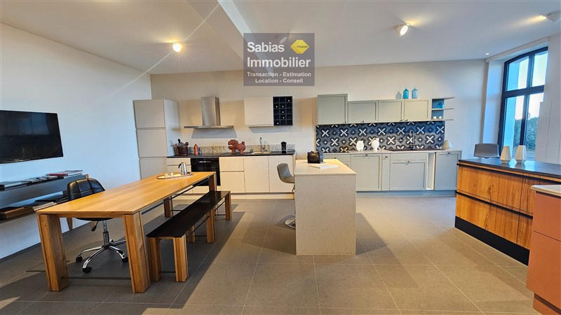Immeuble - 98 m²