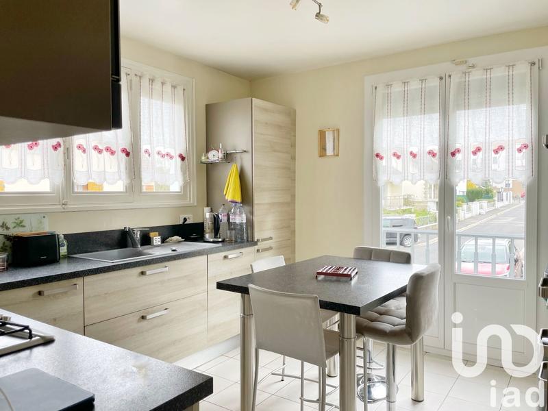 Maison - 145 m² - 6 pièces