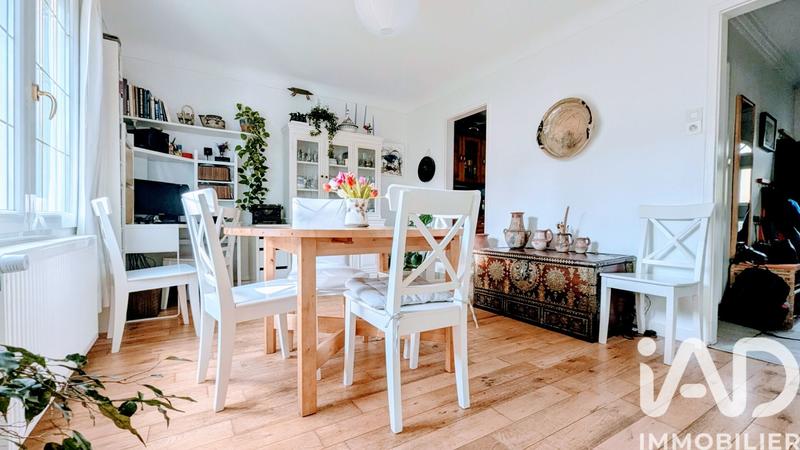 Maison de ville - 95 m² - 5 pièces